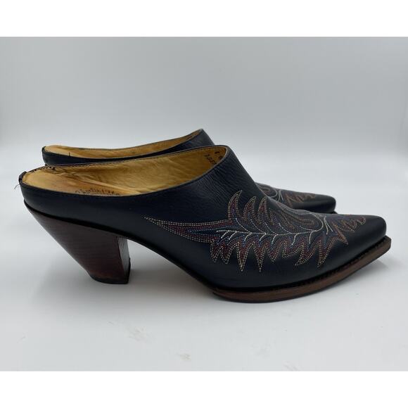 Black Embroidered Pointed-Toe Mule Heels - Picture 3 of 8